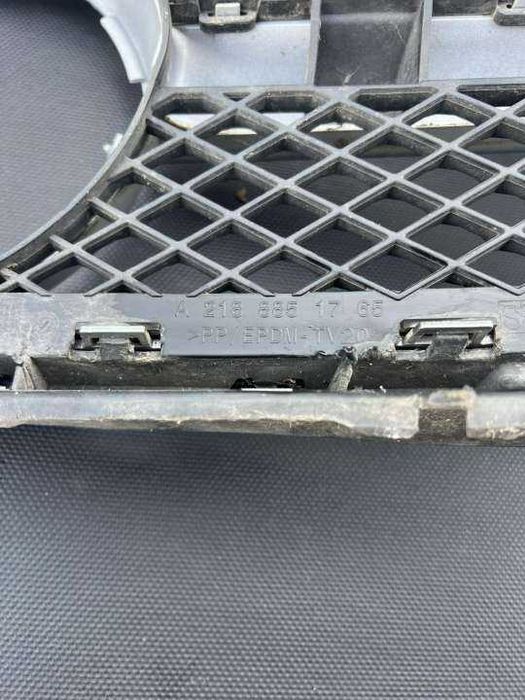 Pешетка за предна броня за Mercedes Benz - GLS 218 -A2188851765