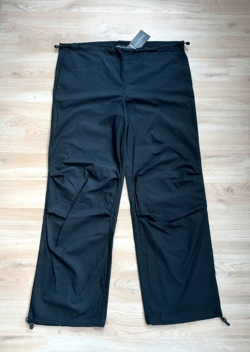 Нов дамски панталон М