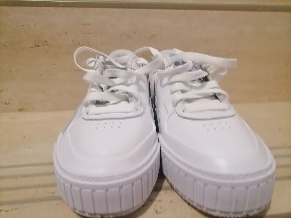 Adidași Puma noi mărimea 37