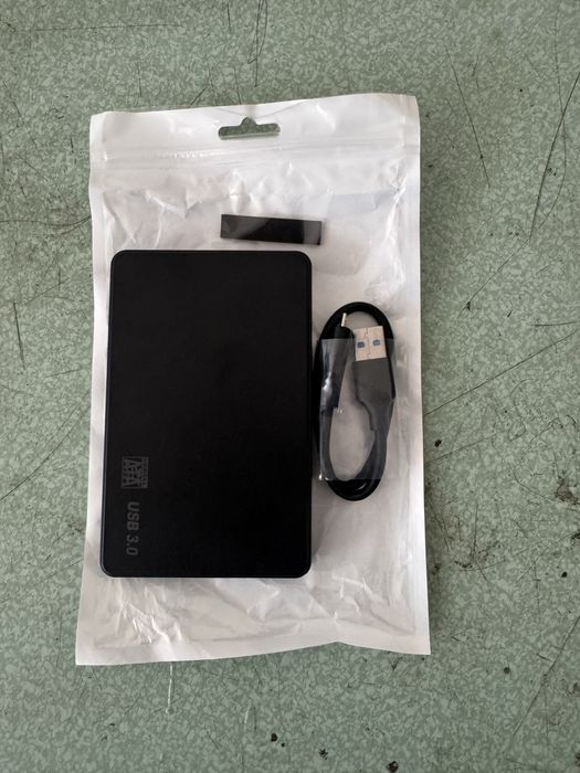 Външен хард диск 640gb
