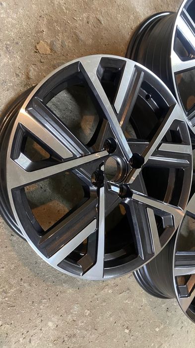 R16 PCD 4 *100 Комплект новых легкосплавных дисков