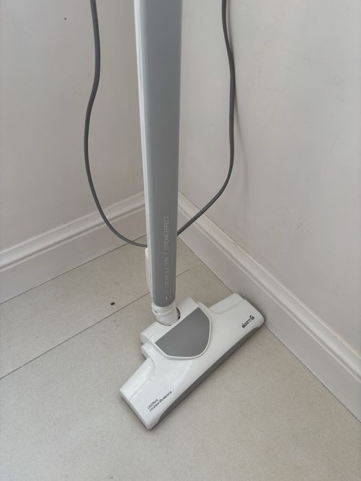 Пылесос. Продам почти новый.