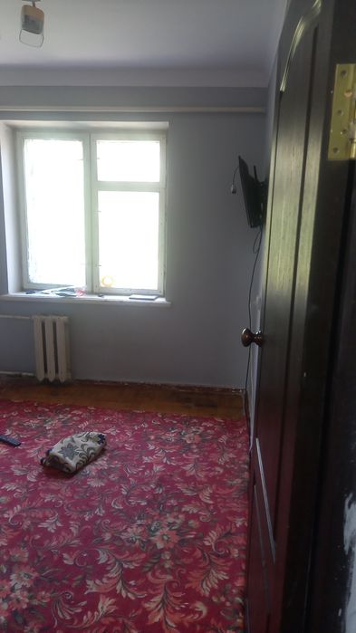 Продам 2 комнатную квартиру