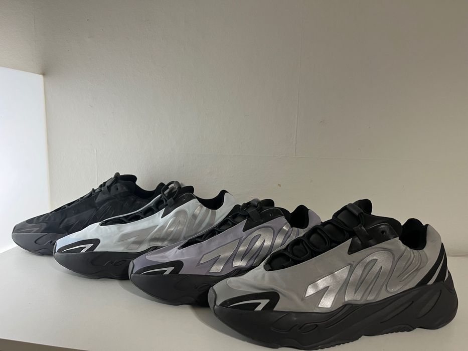 Yeezy 700 MNVN Metalic Blue Tint Geode Triple Black Adidas Original