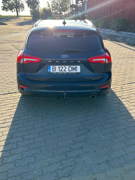FORD Focus 2020 — imagine 3