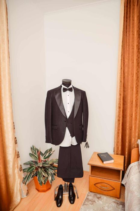 Inchiriez manechine mire și mireasă