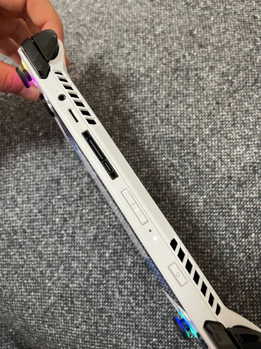 ASUS ROG Ally (Z1 Extreme)