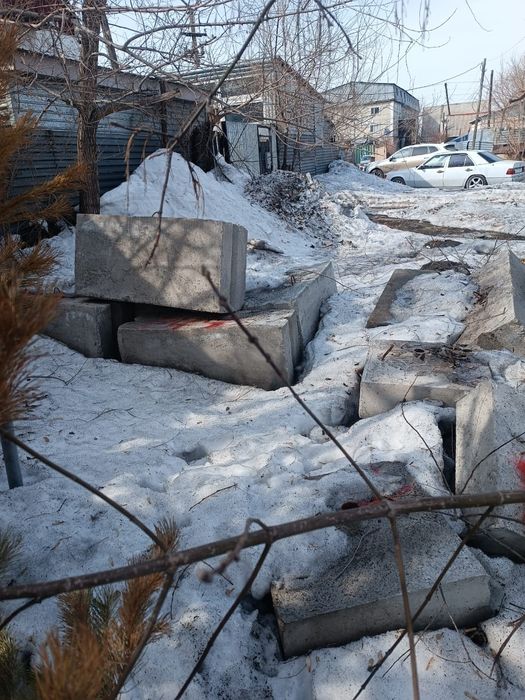 Продам блоки под флагштоки