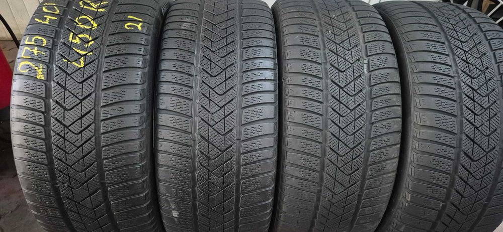 anvelope  Pirelli run flat  275/40/21 m&s iarna