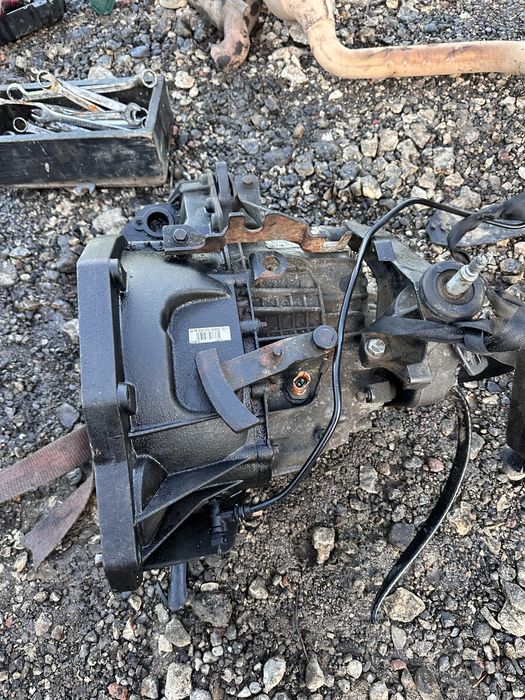 Скоростна кутия Renault Master 2.5 dCi G9U