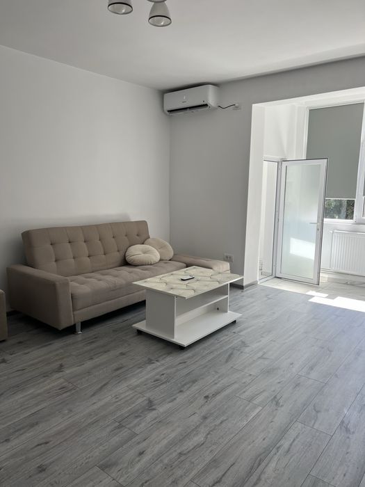 Vand apartament 2 camere ultracentral