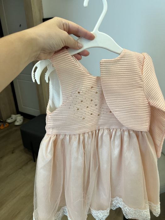 Красивое платье на 1.5-3 года