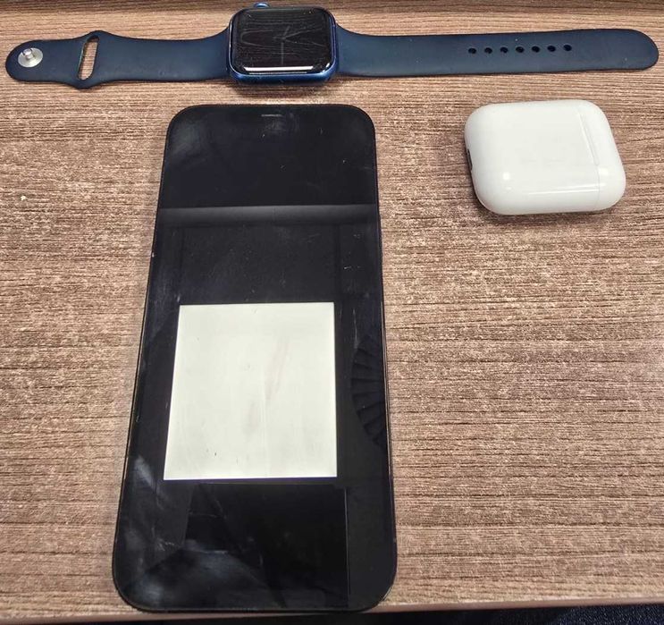 Продам iphone 12 pro max 256гб