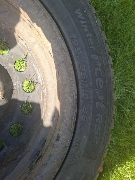 Set 4 roți iarnă Hankook + Jante tablă 4x114.3 (Hyundai, Kia, Chevrolet)