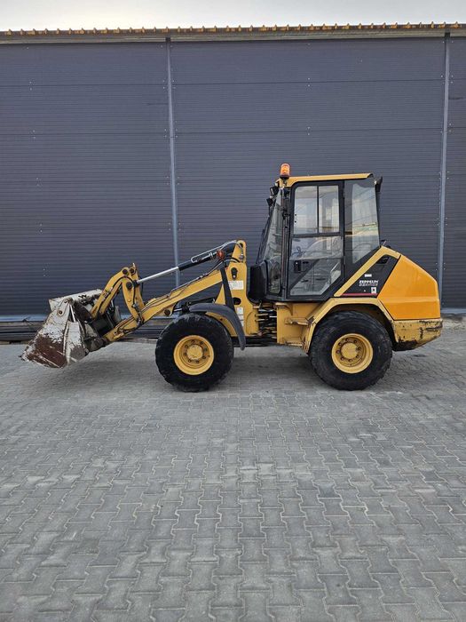 Caterpillar 906 - Incarcator Frontal