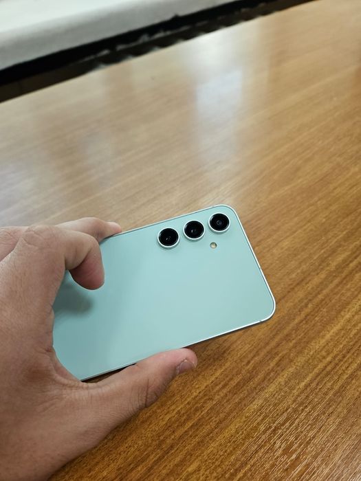 Samsung Galaxy S23 FE