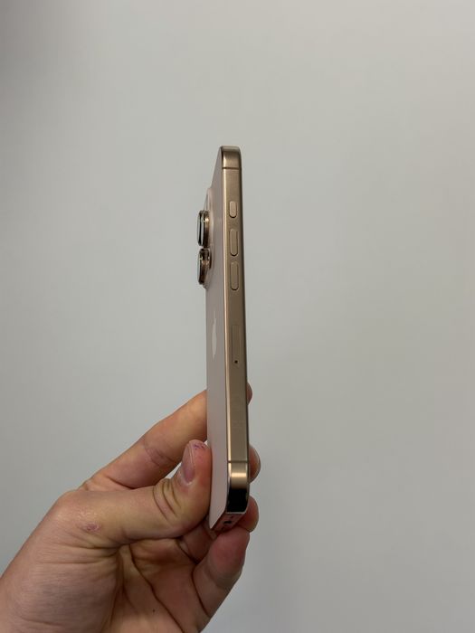iPhone 16 PRO 128 GB