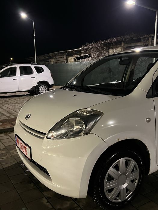 Daihatsu Sirion 1.0