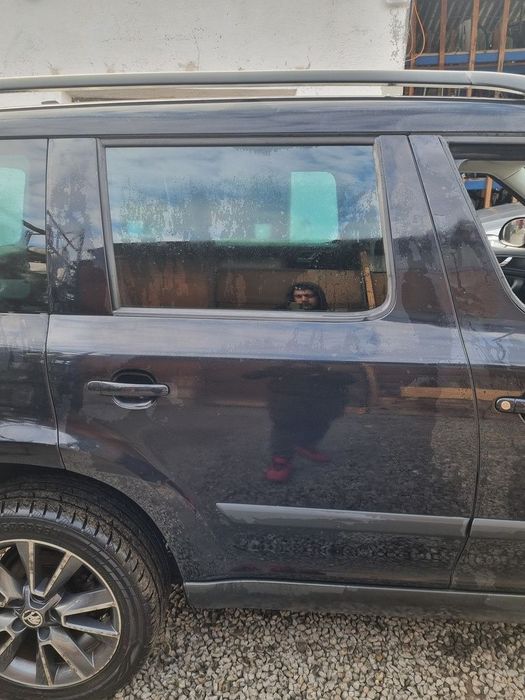 Usa Dreapta Spate Skoda Yeti Facelift 2013 - 2017 SUV 4 Usi Skoda Blau CYVB (1375)