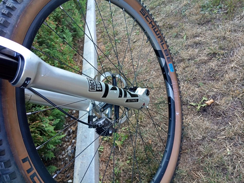 Bicicleta full suspension  Pike ultimate  carbon