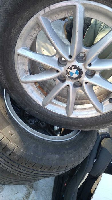 vand genti cu cauciucuri pentru bmw