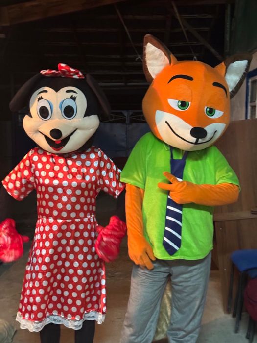 Продам ростовые костюмы