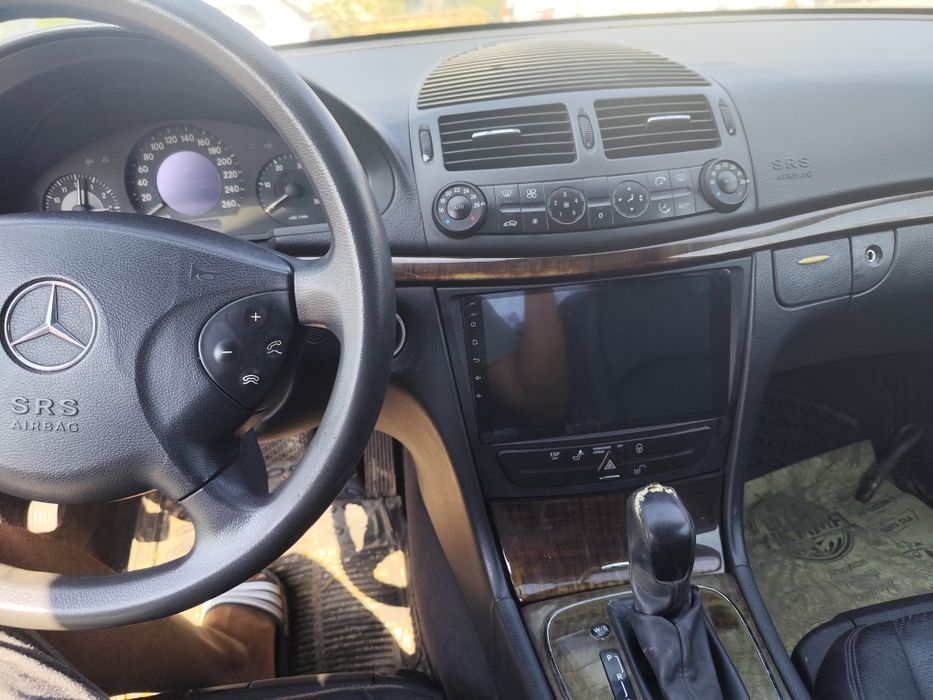 Mercedes e class