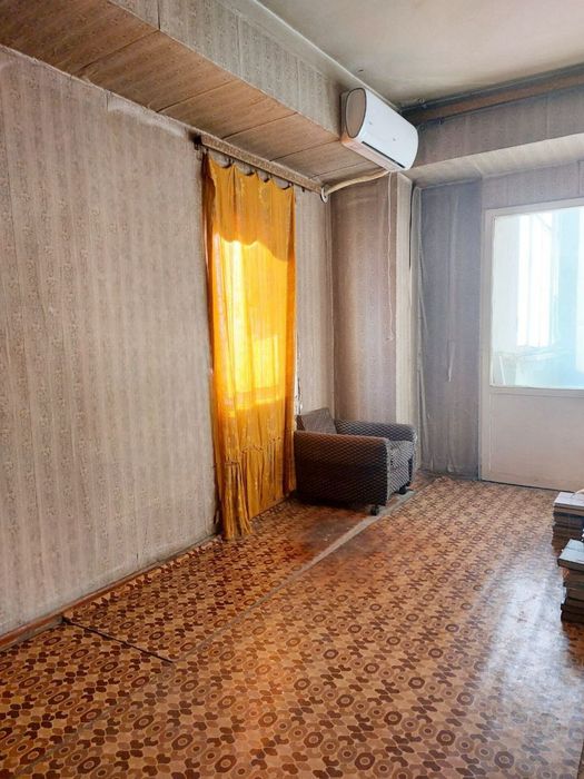 6 комнатная квартира