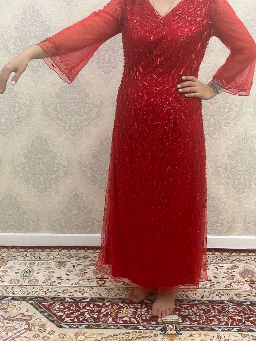 Продается платье