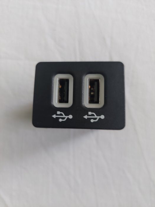 Hub Sync 3 (doble-Stick-usb) ford focus mk4/puma/kuga 2/c-max 2