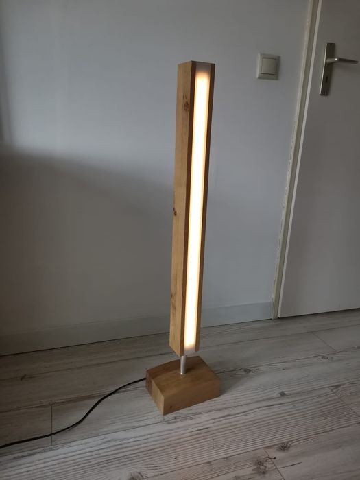 Lampadar LED dimabil