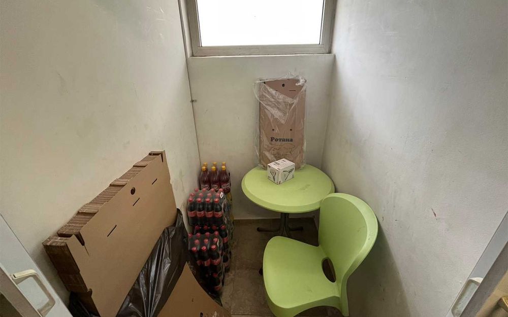 Продава се Магазин в Търговище, Център - 65 кв.м за 2354 €/кв.м - Снимка #3