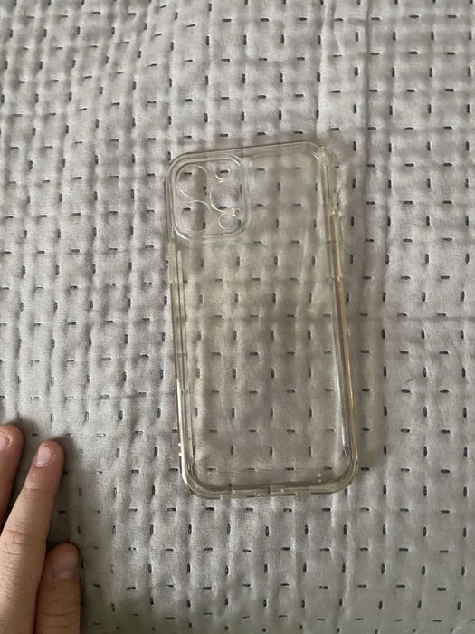 Кейсове 12 и 13pro