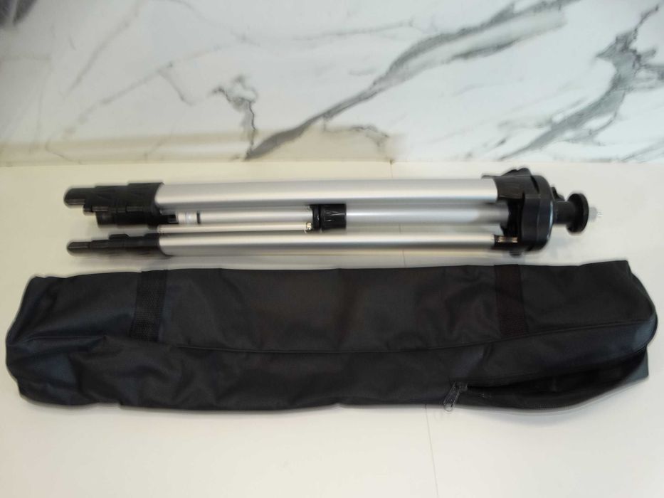 Hilti PM 30 MG - 3D Линеен лазерен нивелир + тринога 1.50 м