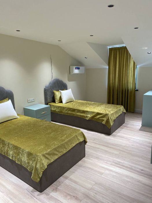 Продается 4-х комнатная квартира. На улице Махтумкули жк New Life