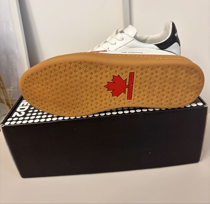 Vând sneakers Dsquared 2, mărimea 42