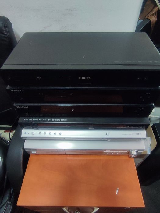 Dvd playere și blueray disc