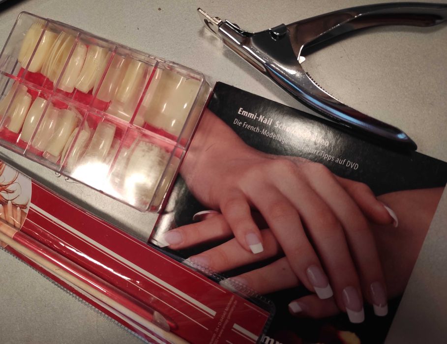 UV лампа за гел-лак Emmi Nail