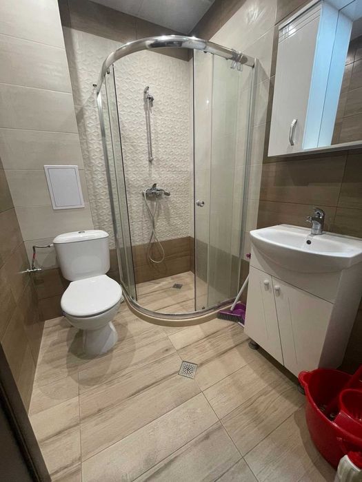 Дава се под наем Двустаен апартамент в Пловдив, Остромила - 68 кв.м за 357 € - Снимка #5