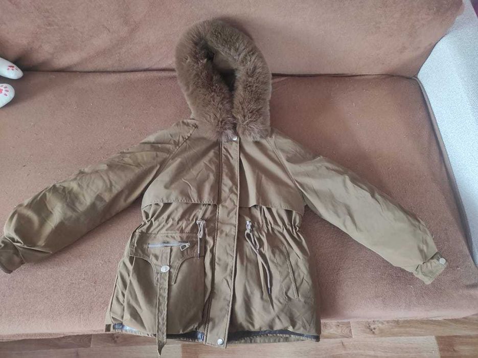 Продам куртку (парка)