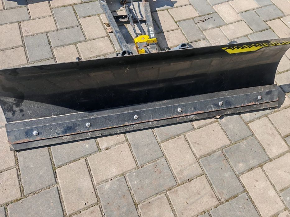 ラクマ lame zapada atv - Piese auto de vânzare | OLX.ro