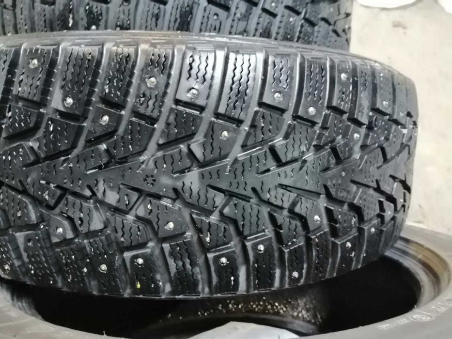 Шины зимние maxxis