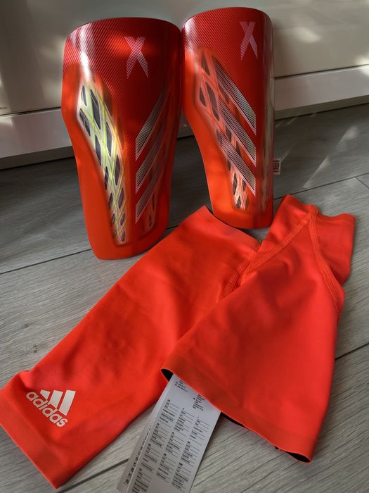 Футболни кори ADIDAS X SG PRO / размер L