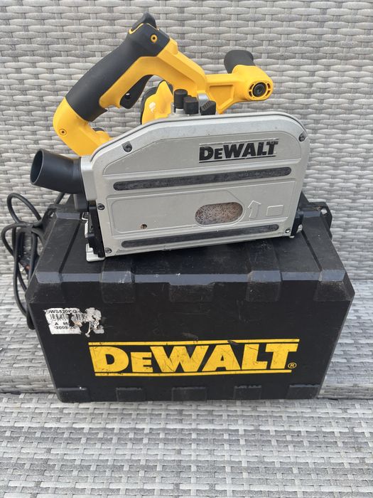 Circular dewalt DWS520 cu sina ghidaj noua makita 150cm