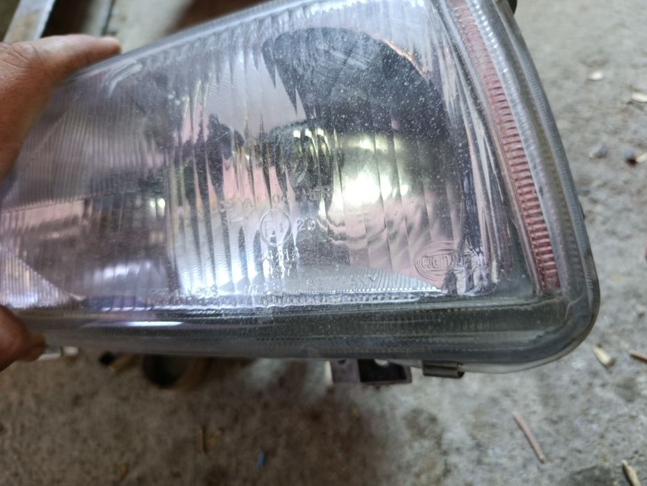 Пассат дельфин б4 правая фар