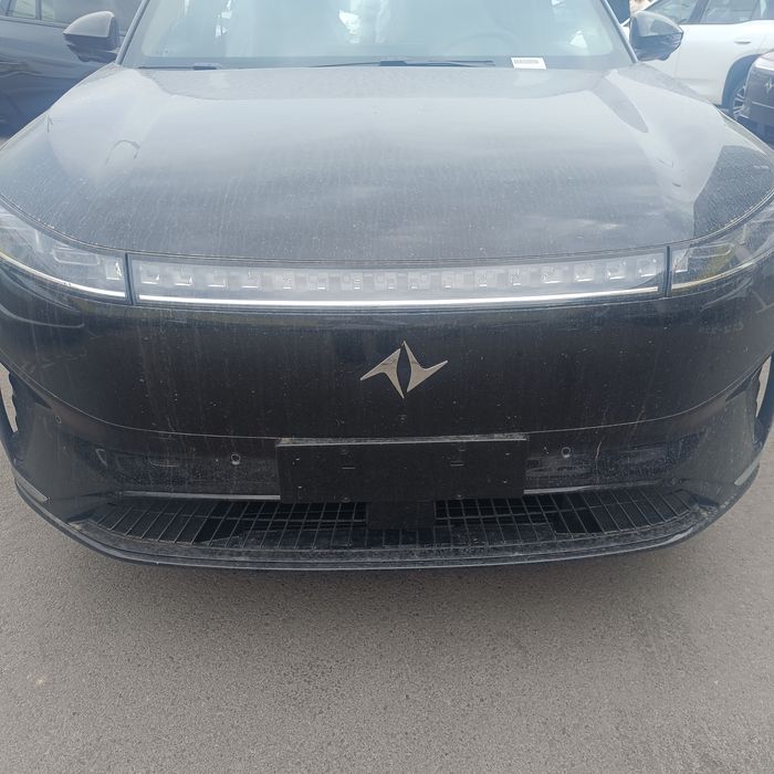 Dongfeng Ep 008 full Elektr 610 km