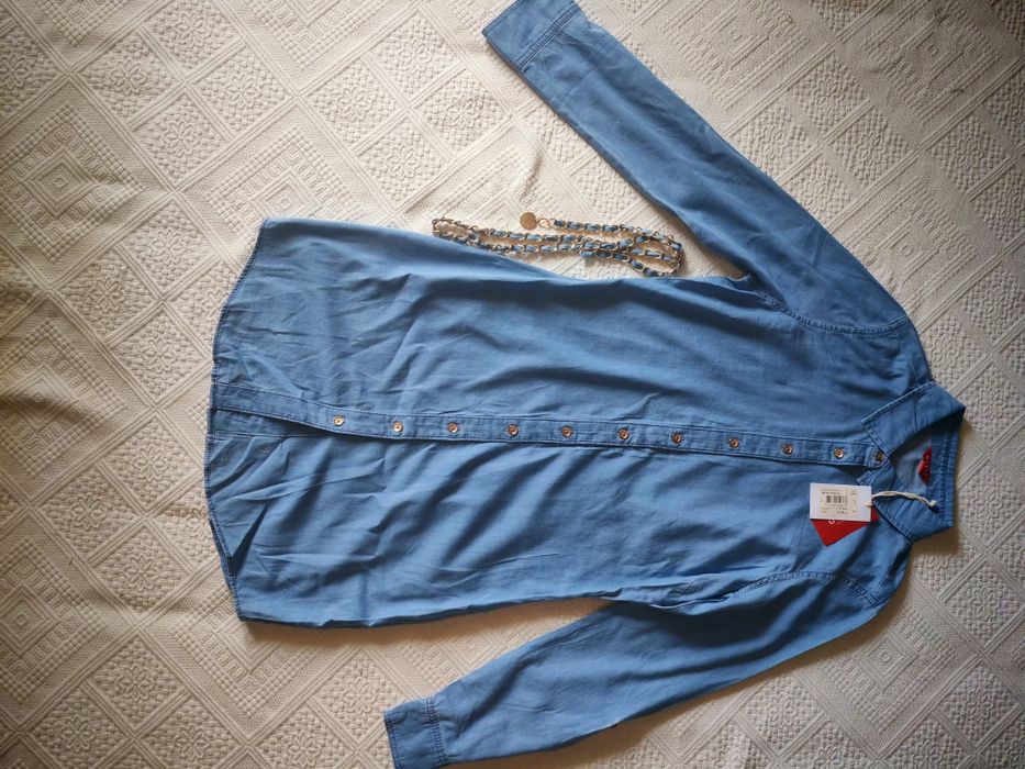 Rochiță Guess nouă cu eticheta mărimea S