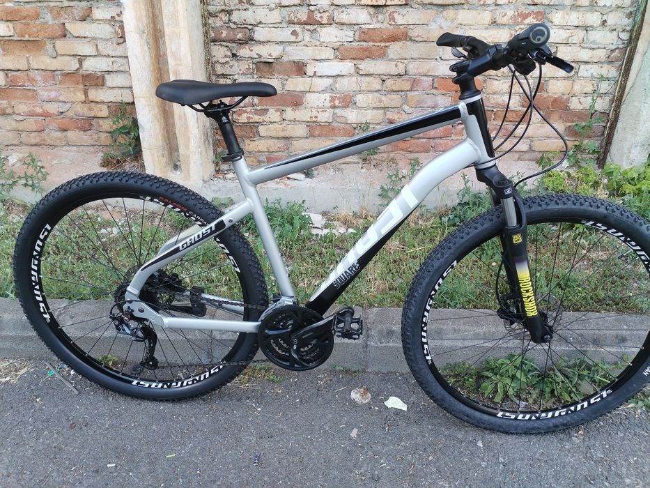 Bicicleta Ghost roti 29 frâne disc hidraulice cadru aluminiu import