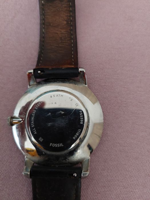 Vând ceas Fossil în stare foarte buna