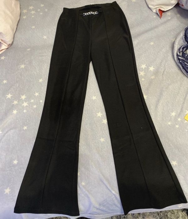 Pantaloni evazați,marimea 34,noi fara eticheta!